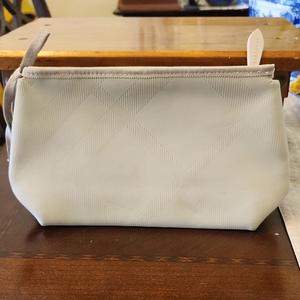 Burberry Gray Beauty Cosmetic Bag.